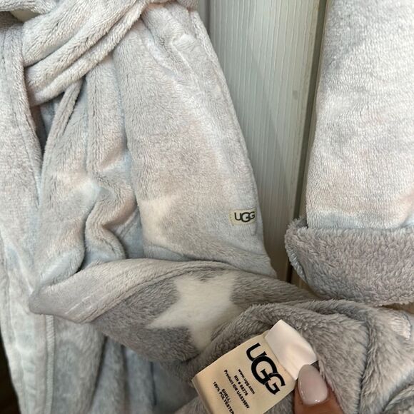 Ugg Grey/White Stars Cozy Fleece Miranda Cozy Fleece Hoodie Belted Wrap Robe NWT - Picture 14 of 17